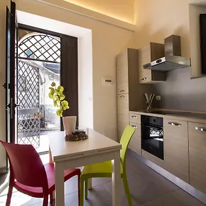 la-palma-studios.sicilyhotelsitaly.net/