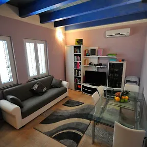 https://blue-house-alghero.in-sardinia.net